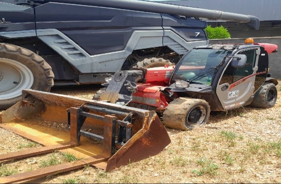 Manipulador Telescópico Manitou MT-X 625 ano 2022