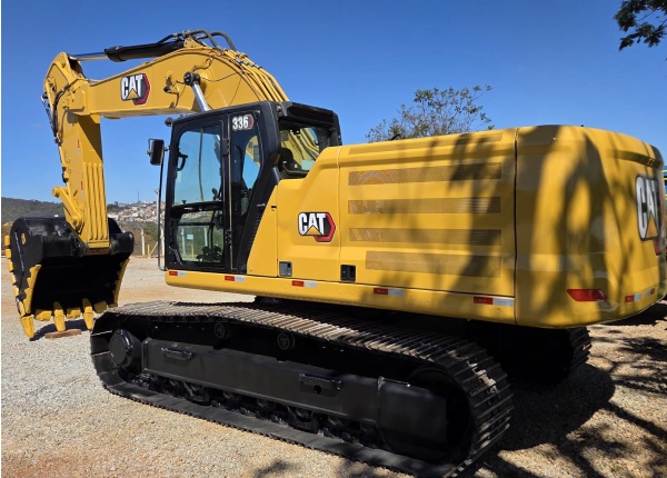 Escavadeira Caterpillar 336 ano 2021 - 336 - Máquinas de Linha Amarela