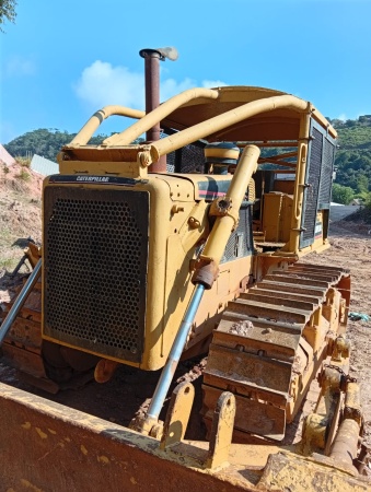 Trator de Esteira Caterpillar D6D ano 1990