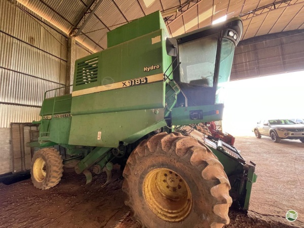 Colheitadeira John Deere 1185 ano 1999