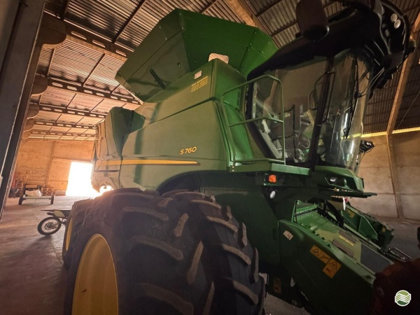 Colheitadeira John Deere S760 ano 2022 - S760 - Máquinas Agrícolas
