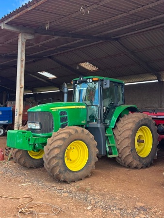 Trator John Deere 6210J ano 2018 - 6210J - Máquinas Agrícolas