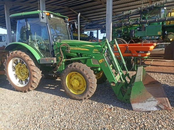 Trator John Deere 5078 E ano 2019 - 5078 E - Máquinas Agrícolas