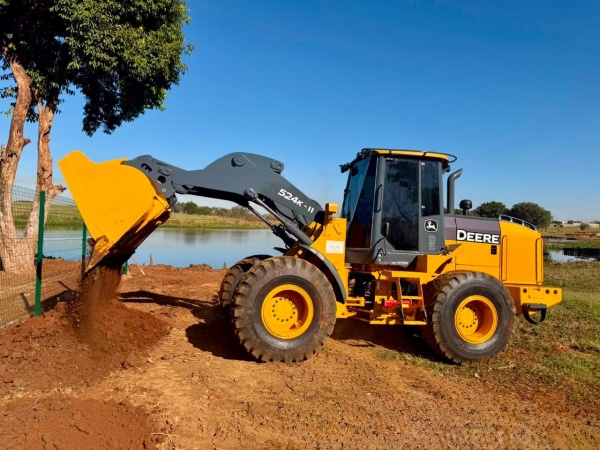 Pá Carregadeira John Deere 524K II ano 2019