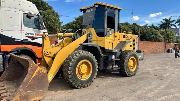 Pá Carregadeira SDLG LG936L ano 2014
