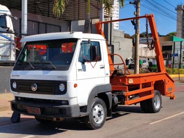 Caminhão Volkswagen 9160 ano 2012 - 9160 - Caminhões e Carretas