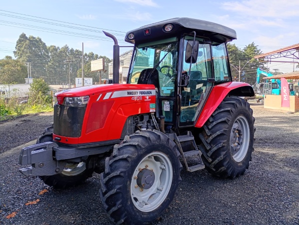 Trator Massey Ferguson MF 4408 ano 2022