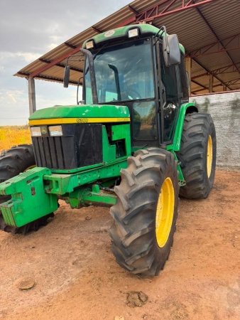 Trator John Deere 6300 ano 2004 - 6300 - Máquinas Agrícolas