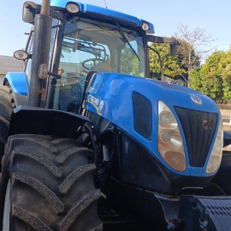 Trator New Holland T7.245 ano 2014 - T7.245 - Máquinas Agrícolas