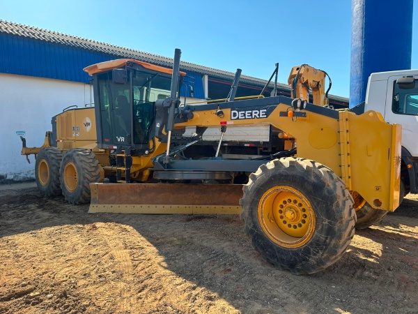 Motoniveladora John Deere 620G ano 2022