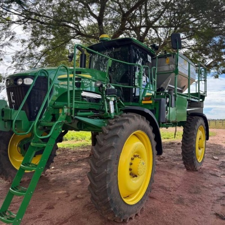 Pulverizador John Deere 4040 ano 2023