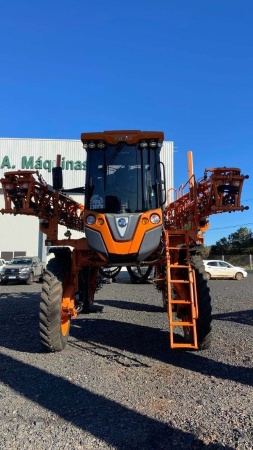 Pulverizador Autopropelido Jacto Uniport 4530 ano 2023
