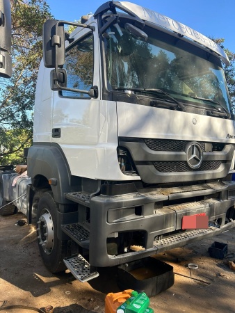 Caminhão Mercedes Benz Axor 3344 - Axor 3344 - Caminhões e Carretas
