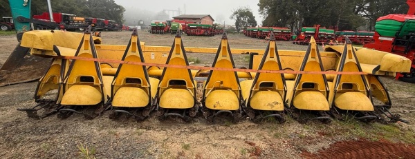 Plataforma New Holland BM8 ano 2008