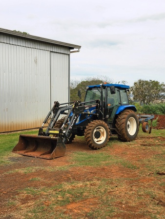 Trator New Holland TL 75E ano 2014 - TL 75E - Máquinas Agrícolas