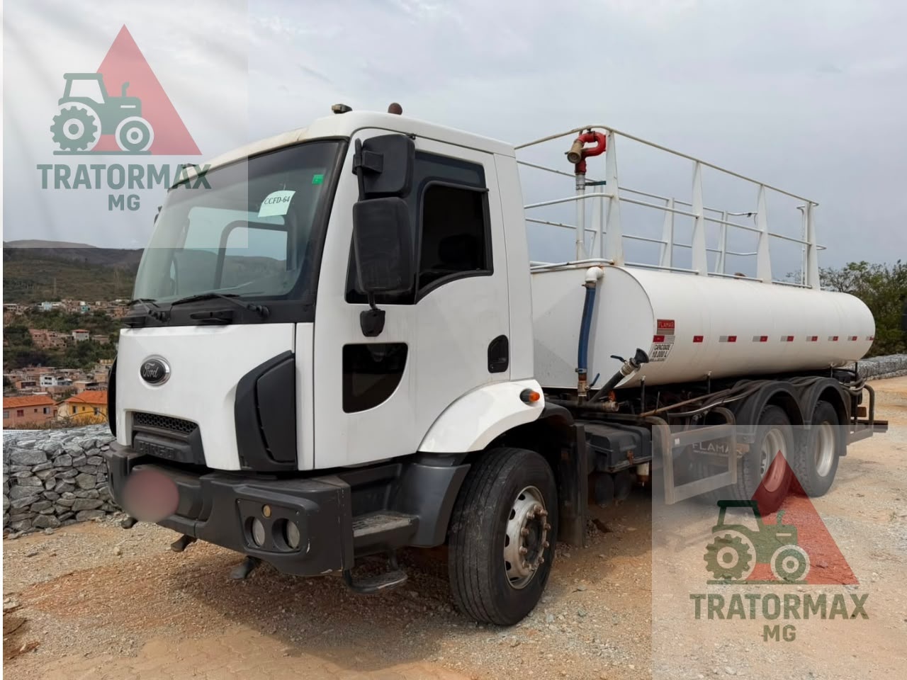 Caminhão Ford CARGO 1723 ano 2014