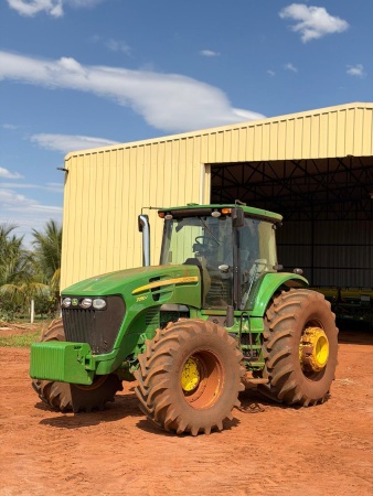 Trator John Deere 7230J ano 2021 - 7230J - Máquinas Agrícolas