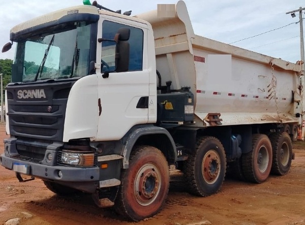 Caminhão Scania G 440 ano 2014