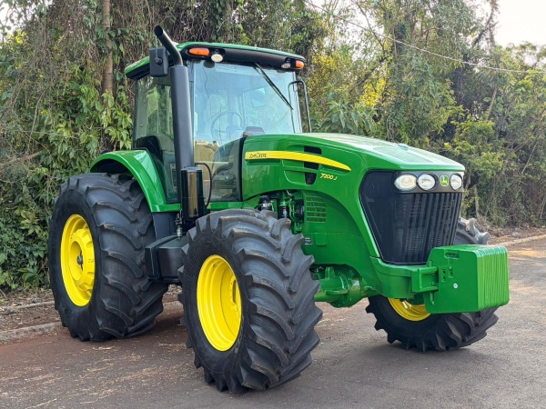 Trator John Deere 7200 J ano 2017 - 7200 J - Máquinas Agrícolas