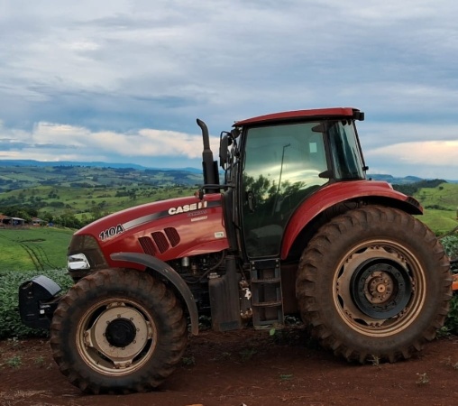 Trator Case IH Farmall 110 A ano 2020 - Farmall 110 A - Máquinas Agrícolas