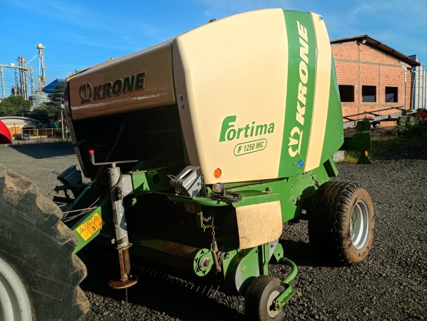 Outras máquinas agrícolas krone Fortima ano 2018