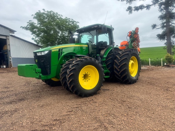 Trator John Deere 8320R ano 2024 - 8320R - Máquinas Agrícolas