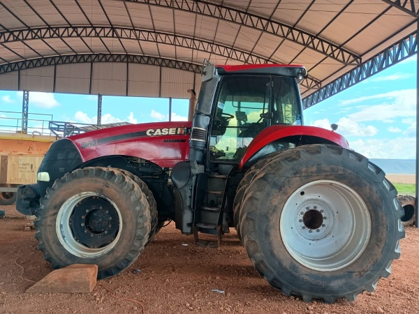 Trator Case Magnum  340 - Magnum  340 - Máquinas Agrícolas