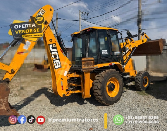 Retroescavadeira JCB 3CX ano 2019