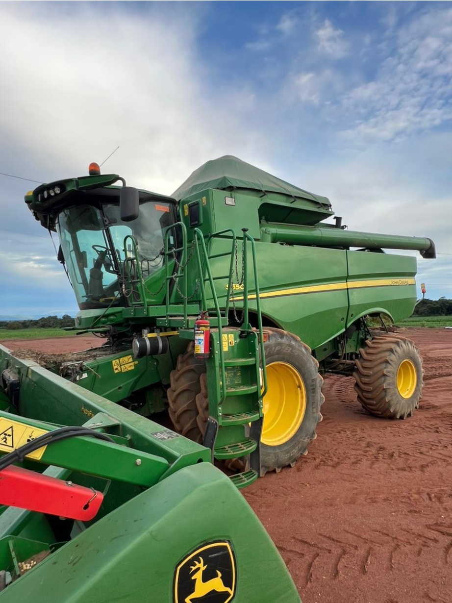 Colheitadeira John Deere S550 ano 2018