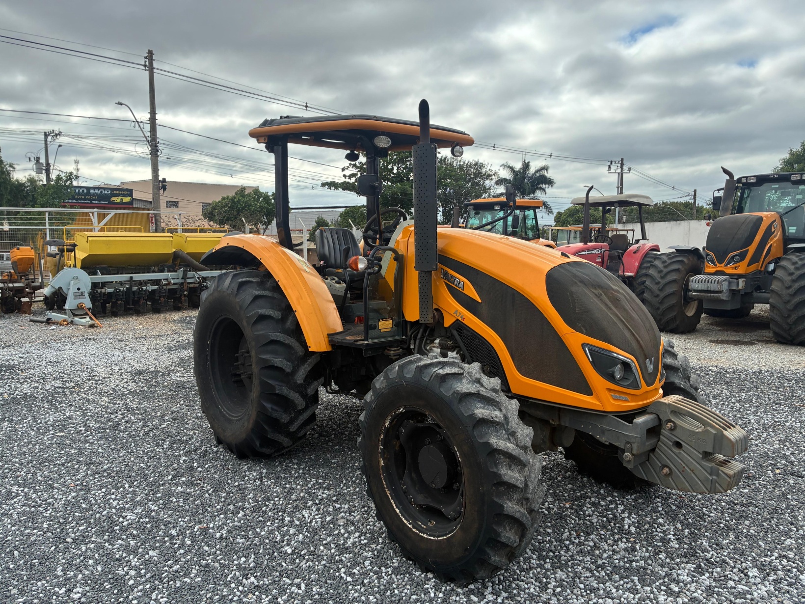 Trator Valtra A74 s ano 2019