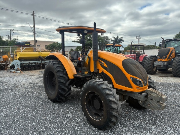 Trator Valtra A74 s ano 2019