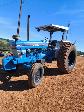 Trator Ford 6610 ano 1989