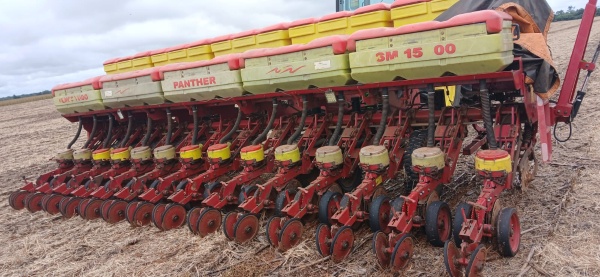 Plantadeira Vence Tudo Panther SM 15000 ano 2011