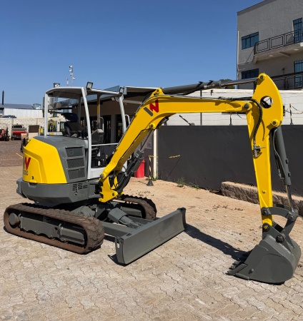 Mini Escavadeira Wacker Neuson ET35 ano 2019