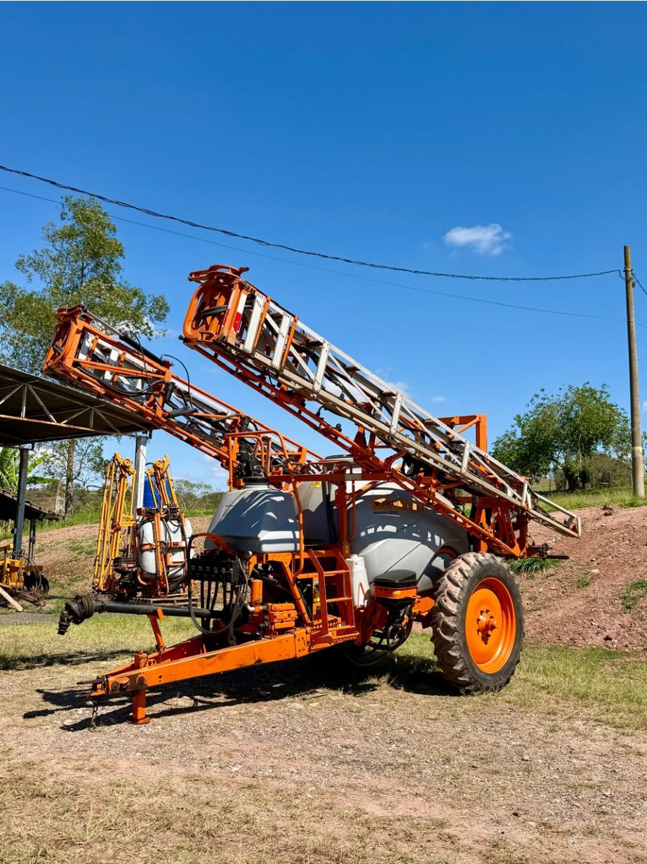Pulverizador Jacto Advance 3000 AM24 ano 2017