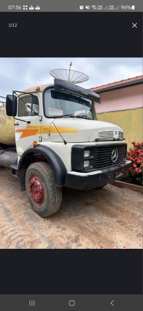 Caminhão Mercedes Benz Accelo 1113