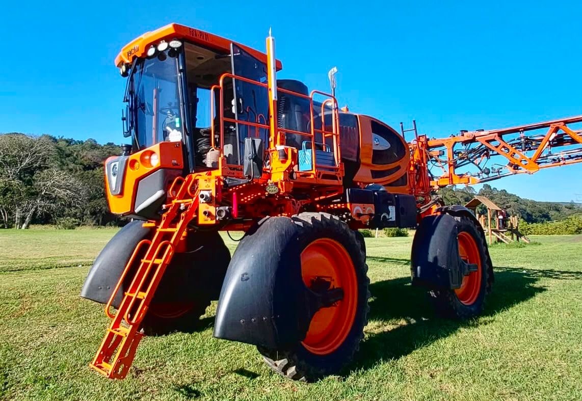 Pulverizador Autopropelido Jacto Uniport 3030 ano 2020