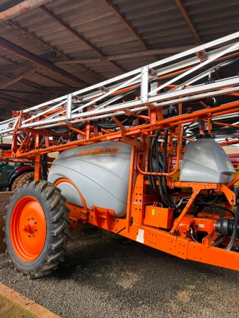 Pulverizador Jacto Advance 3000 AM24 ano 2020