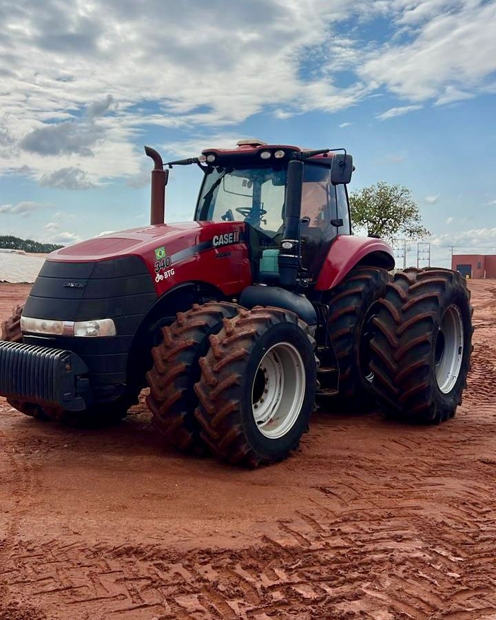 Trator Case Magnum  340 ano 2020