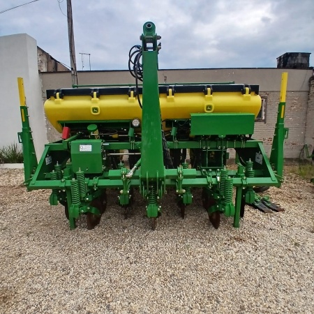 Plantadeira John Deere 1107 ano 2022