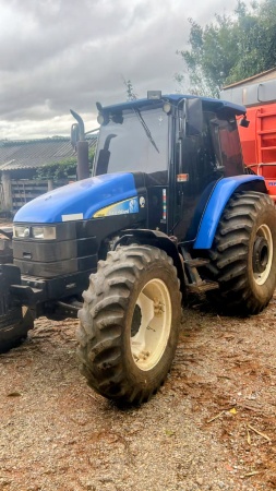 Trator New Holland TS 6040 ano 2013