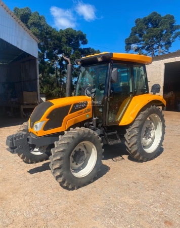 Trator Valtra A 750  ano 2017