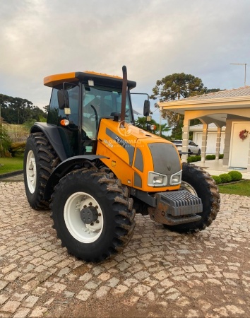 Trator Valtra BM 100 ano 2018