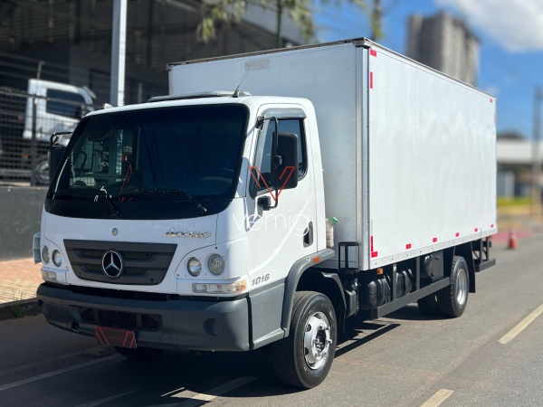 Caminhão Mercedes Benz Accelo 1016 ano 2020