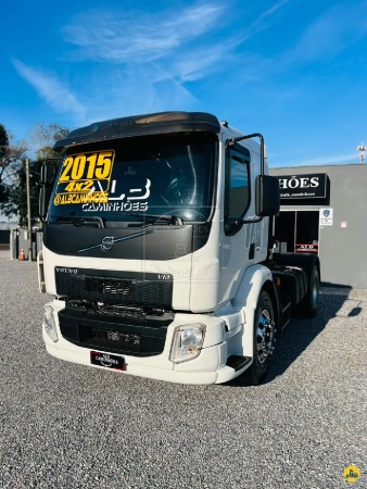 Caminhão Volvo VM 330 ano 2015