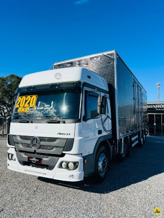 Caminhão Mercedes Benz Atego 3030 Bitruck ano 2020