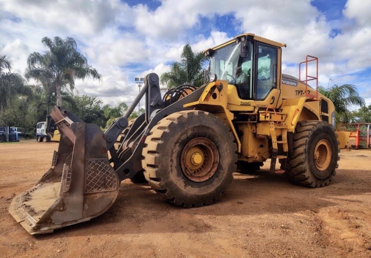 Pá Carregadeira Volvo L150H ano 2022