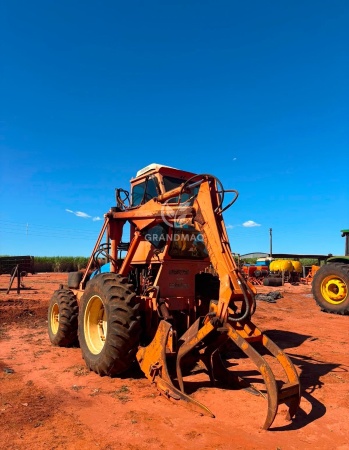 Trator New Holland TM 140 ano 2008