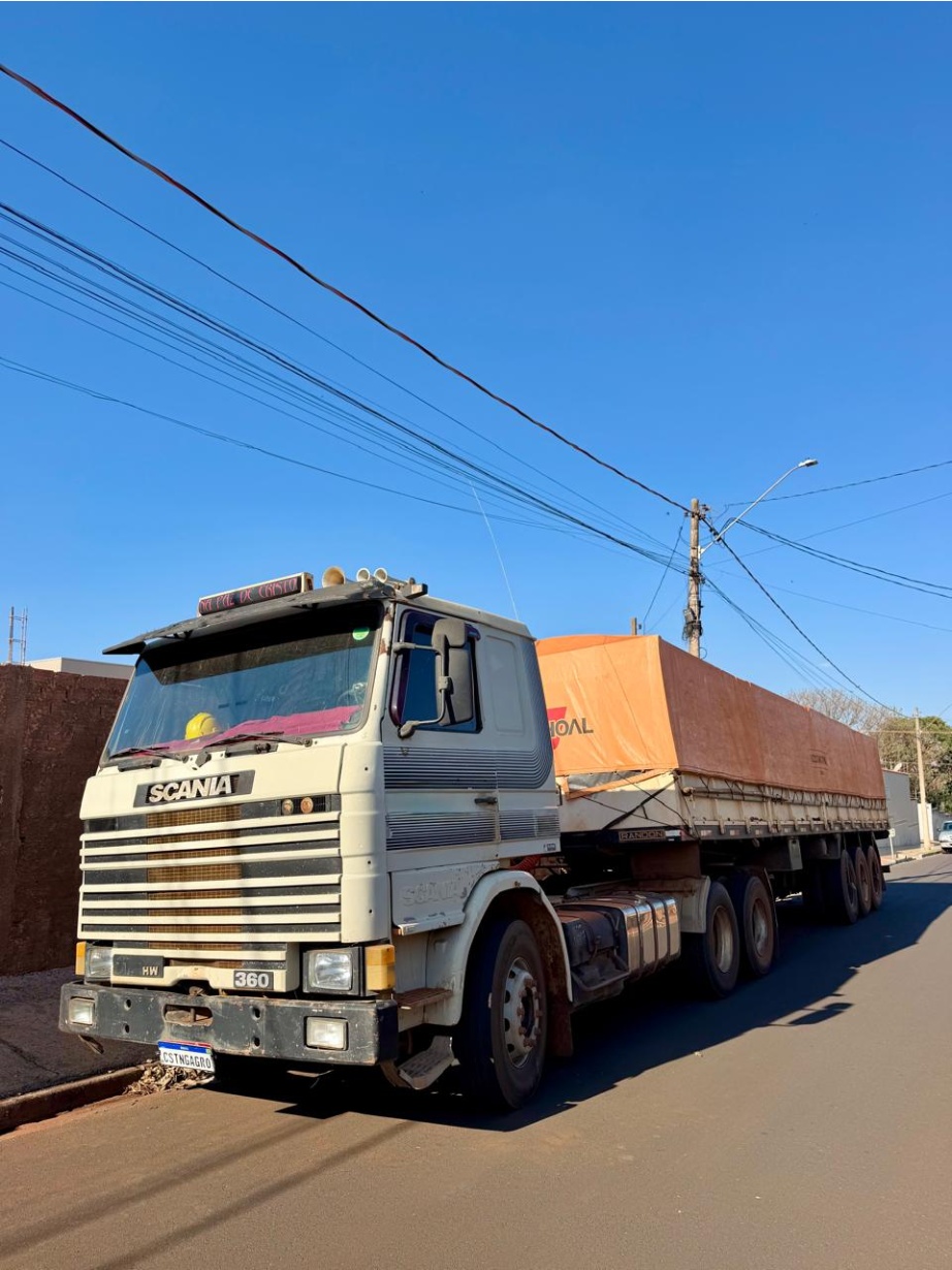 Caminhão Scania 112HW ano 1990