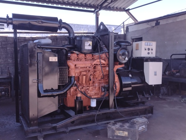 Gerador de Energia STEMAC 360 kVA ano 2009